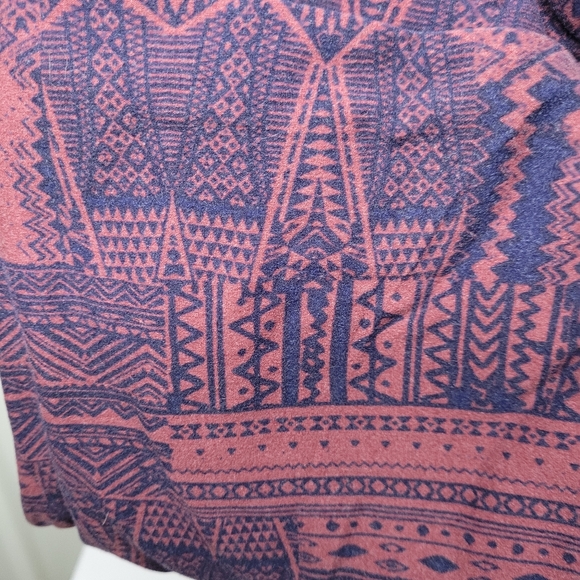 Lularoe OS Leggings - Picture 2 of 2